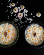 Sojas vaska svece ar margrietiņām - Attēls 2