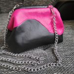 Pleca somiņa "Melni rozā odziņa"