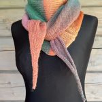 Vilnas lakats piparmētru un sārtos toņos