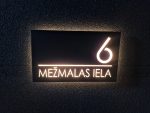 Mājas numura zīme ar LED apgaismojumu un tumsas sensoru - Attēls 15