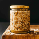 Sēklu mix ar linsēklām medū