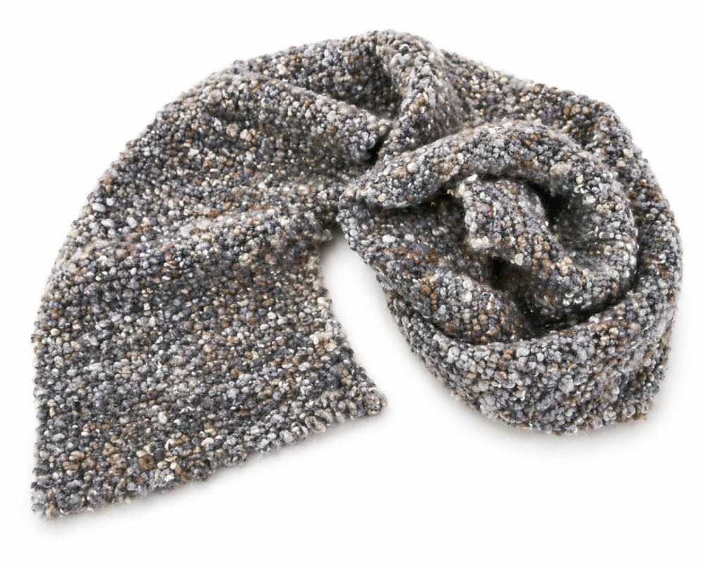 Šalle no mīkstas aitas vilnas