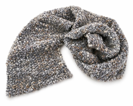 Šalle no mīkstas aitas vilnas