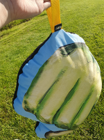 Mīksts spilvens “Varoņa dūre” - Attēls 3