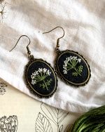 Auskari ar izšūtiem savvaļas burkāna ziediņiem - Attēls 2