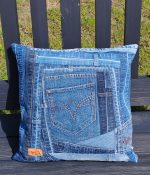 Dekoratīvs spilvens "Ar kabatiņu"