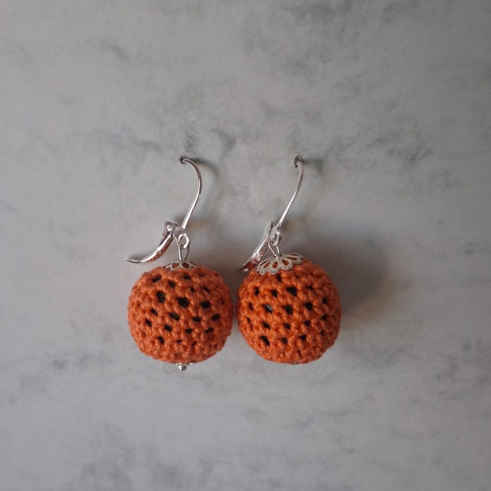 Auskari "Pīlādžogas"