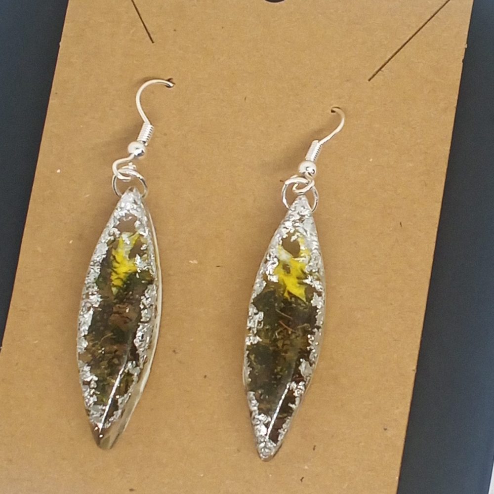 Auskari "Dabas pieskāriens, ar sudrabu"