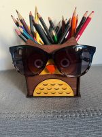 Pildspalvu / biroja piederumu turētājs "Pūcīte", no koka