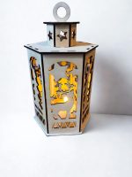 Ziemassvētku koka laterna “Ziemeļbriedis”