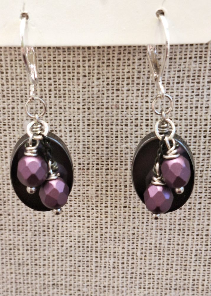 Auskari "Melns ar lillā"