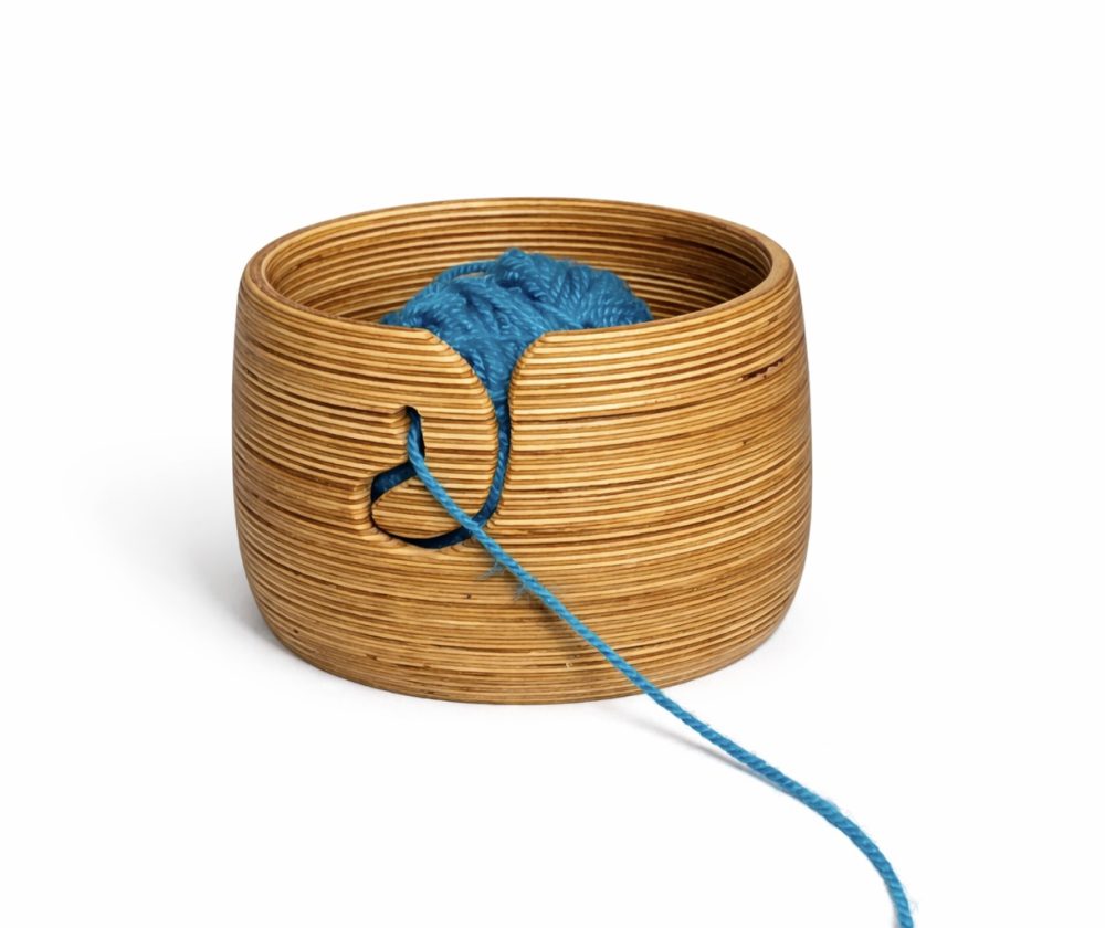 Dzijas bļoda kamoliem