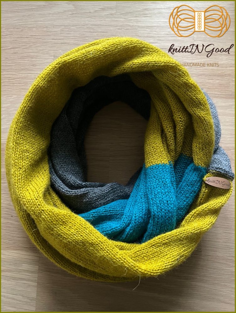 Merīnvilnas apaļšalle (trīskrāsu - pelēka/sinepju toņa/zaļa)  