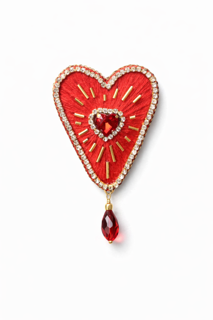 sarkana broša sirds