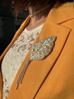 Pērļu broša “Balta lapa” - Attēls 4