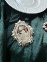 Kameja broša “Meitenes smaids” - Attēls 3