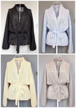 Adīta jaka ar jostiņu