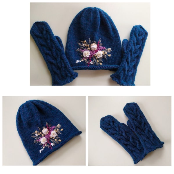 Sieviešu cimdi ar pīnēm un cepure ar izšuvumu, komplekts