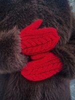 sarkani cimdi dūraiņi