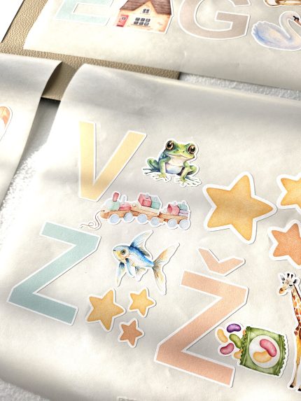 Pasteļtoņu alfabēta sienas uzlīmes bērnu istabai