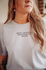 Kokvilnas T-krekls, kam humors nav svešs - Attēls 2