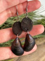 Melnie gliemežvāku auskari - Attēls 7