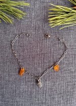 Dzintaru rokassprādze ar čiekuriņiem - Attēls 6