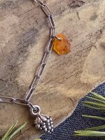 Dzintaru rokassprādze ar čiekuriņiem - Attēls 5