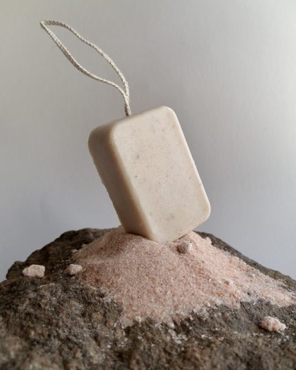 Himalaju sāls ziepes ar aukliņu