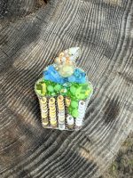 krāsaina piespraude cupcake