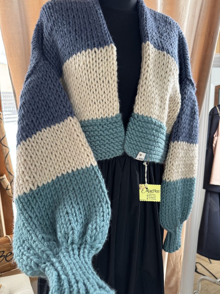 Adīta jaka, S izmērs