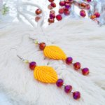 Dzelteni makrame auskari ar stikla pērlēm