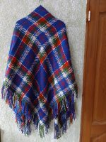 Tautastērpa villaine ar bārkstīm