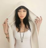 Angoras kapučcepure ar šalli BALTA