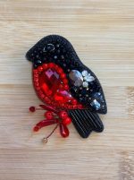 Rokām darināta broša PUTNS - Attēls 4