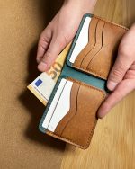 Klasisks salokāms Badalassi Carlo Pueblo ādas maks Ortensia, roku šūts