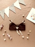 Pūces maska bērniem no kokvilnas un ar piešūtām filca detaļām.