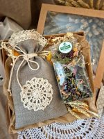 lavandas un rožu aromāts lina maisiņā