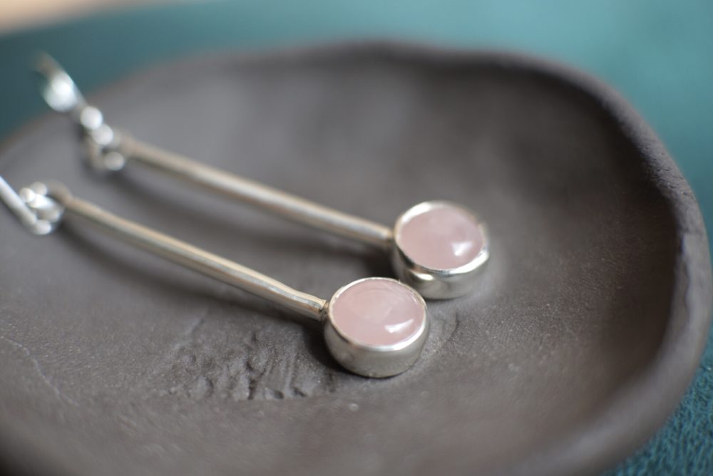 Sudraba auskari ar rozā kvarcu