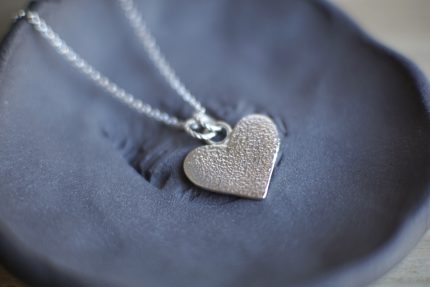 sudraba 925 kaklarota ar sirdi