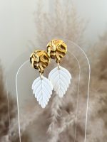 Balti polimērmāla auskari