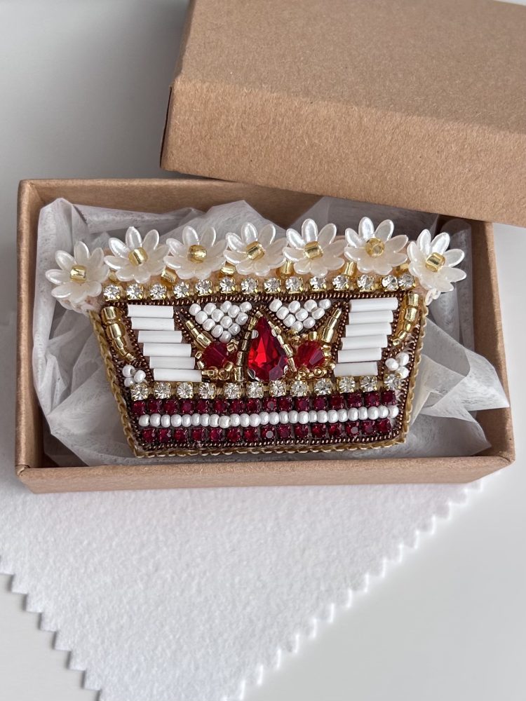 Tautiska broša tautumeitas VAINADZIŅŠ