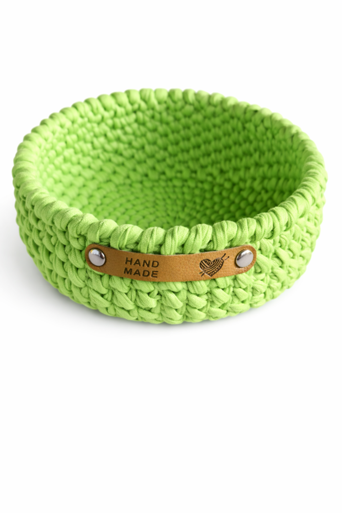 grozs zaļš pīts no auklas