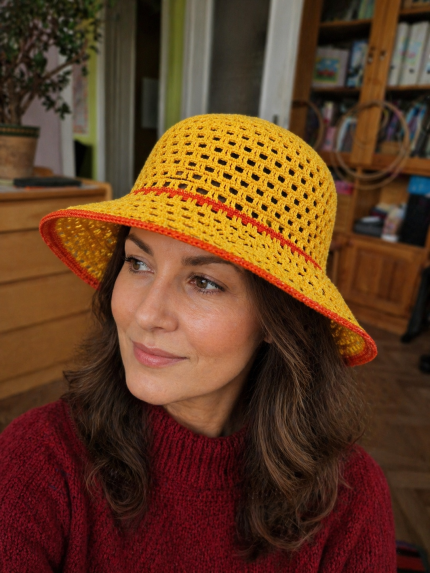 vasaras cepure dzeltena