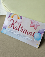 Personalizētas aploksnes bērniem. Bērnu dāvanu aploksnes dažādos dizainos – ar jūras dzīvniekiem, baloniem un dinozauriem, piemērotas dzimšanas dienai un vārda dienai, izlaidumiem.