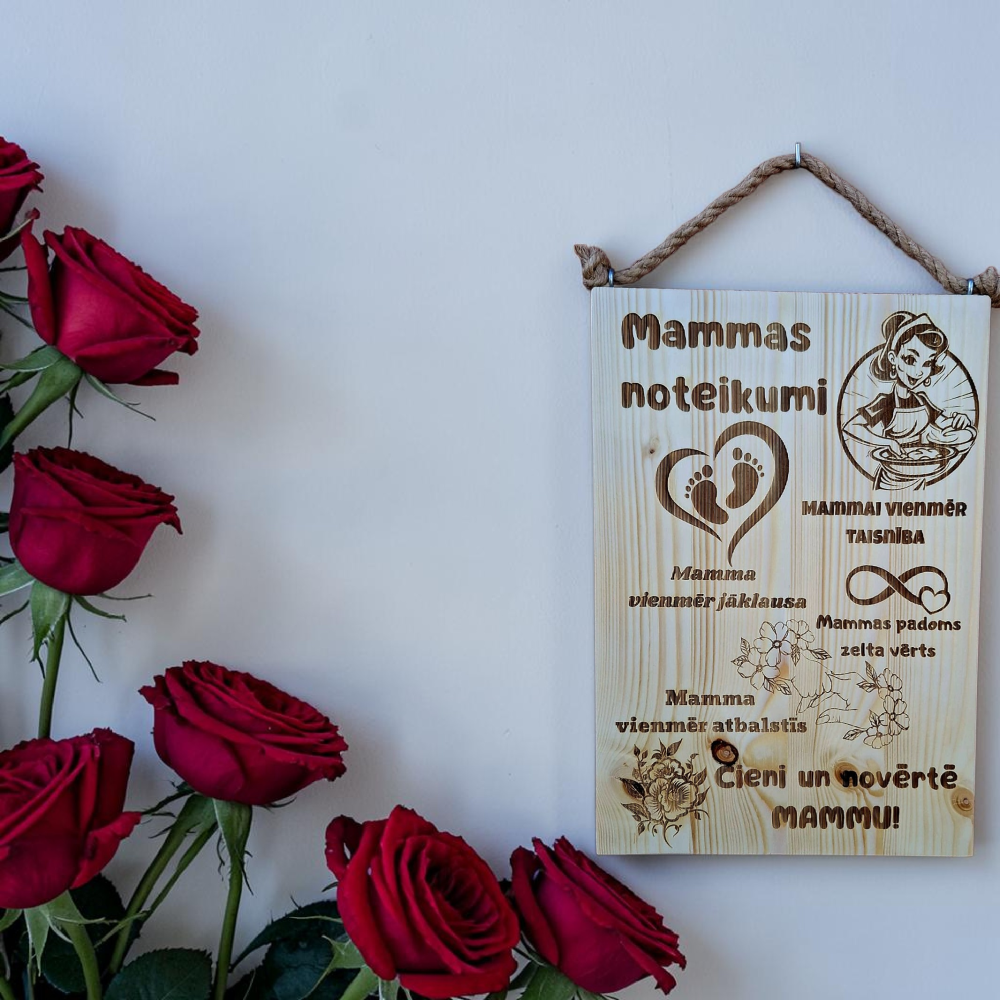 koka plāksnīte ar mammas noteikumiem