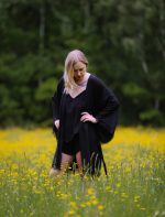 Lina halāts ar mežģīni MELNS